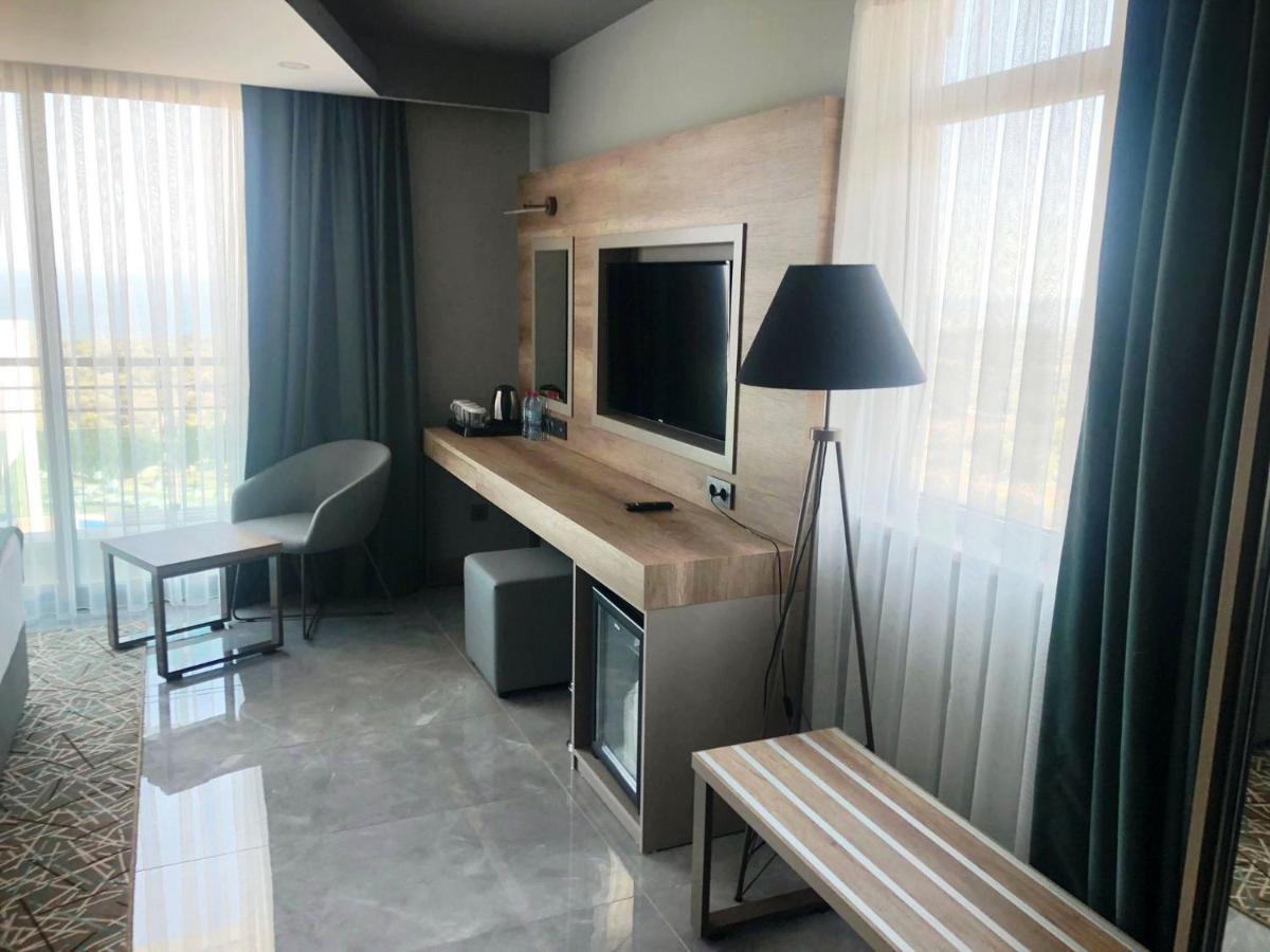 Ramada Resort By Wyndham كوزكليسِ المظهر الخارجي الصورة