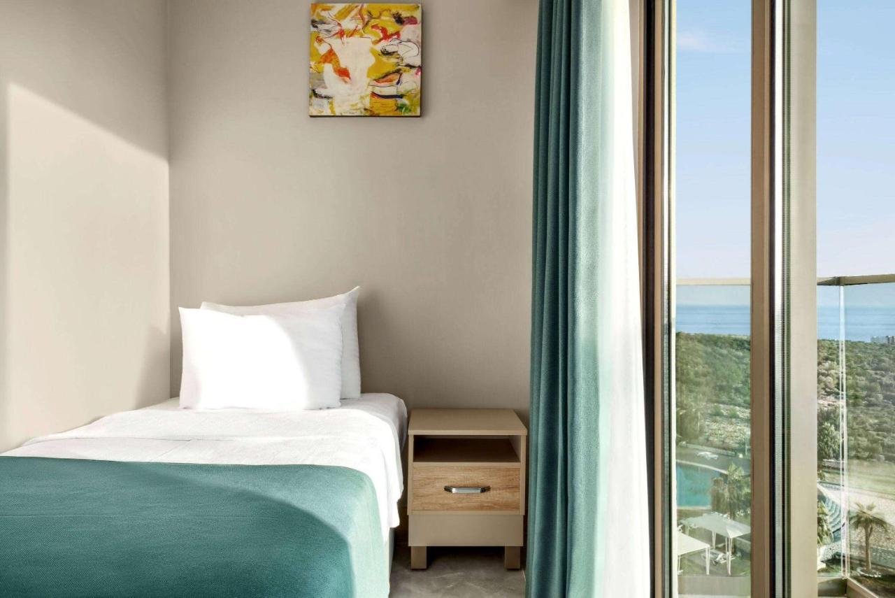 Ramada Resort By Wyndham كوزكليسِ المظهر الخارجي الصورة