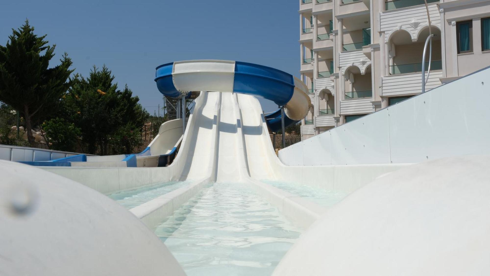 Ramada Resort By Wyndham كوزكليسِ المظهر الخارجي الصورة