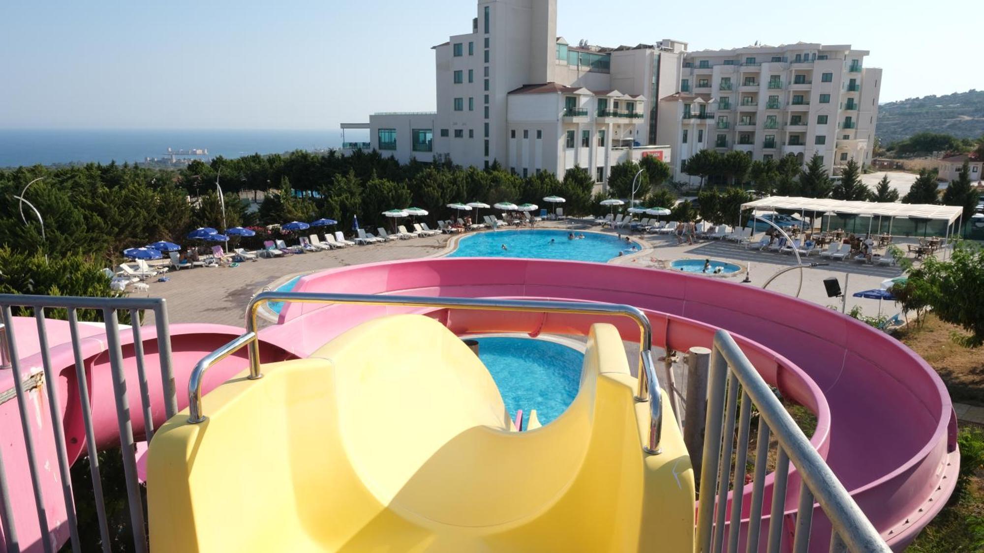 Ramada Resort By Wyndham كوزكليسِ المظهر الخارجي الصورة